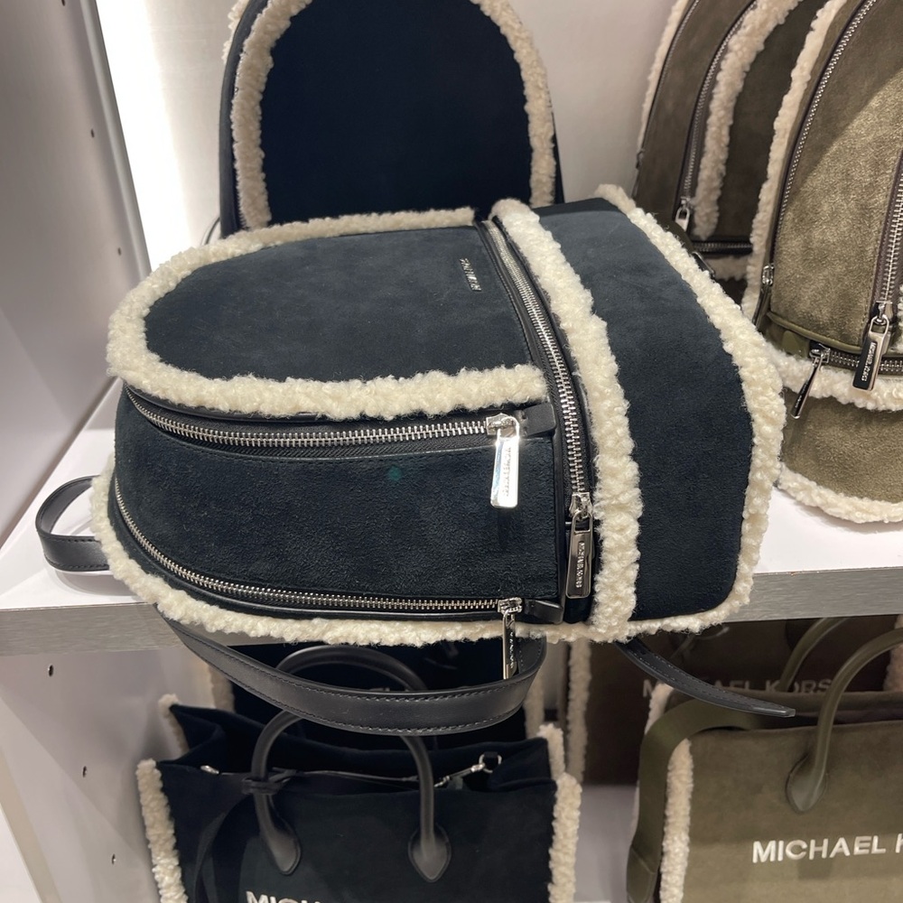 MICHAEL KORS Rhea Medium Suede and Faux Shearling Backpack
Black 
NWT - Picture 6 of 16
